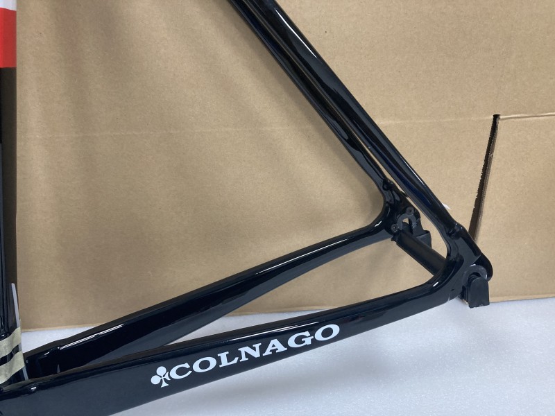 Colnago C64 Rennrad mit Carbonrahmen Colnago C59